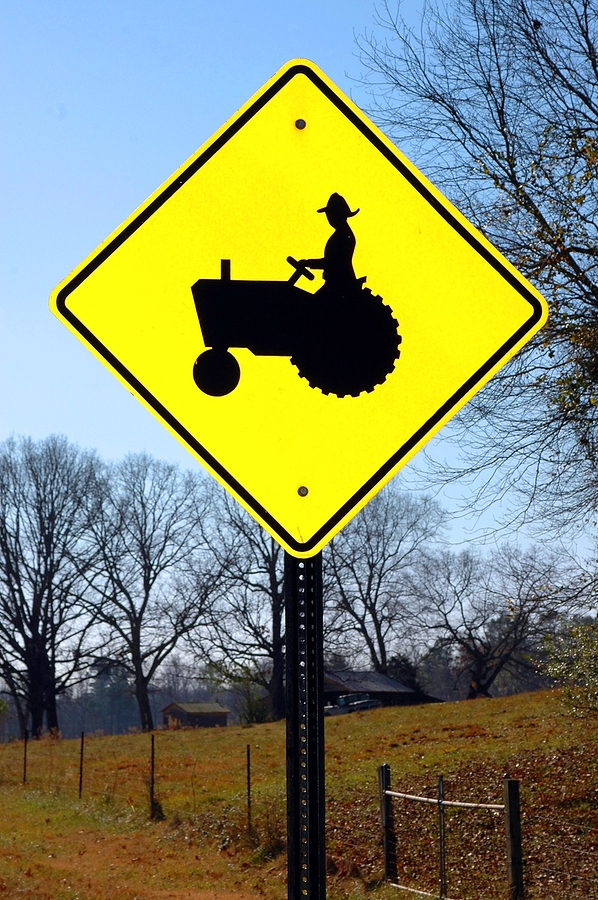 Safety Requirements Could Reduce Farm Vehicle Crashes By 50%