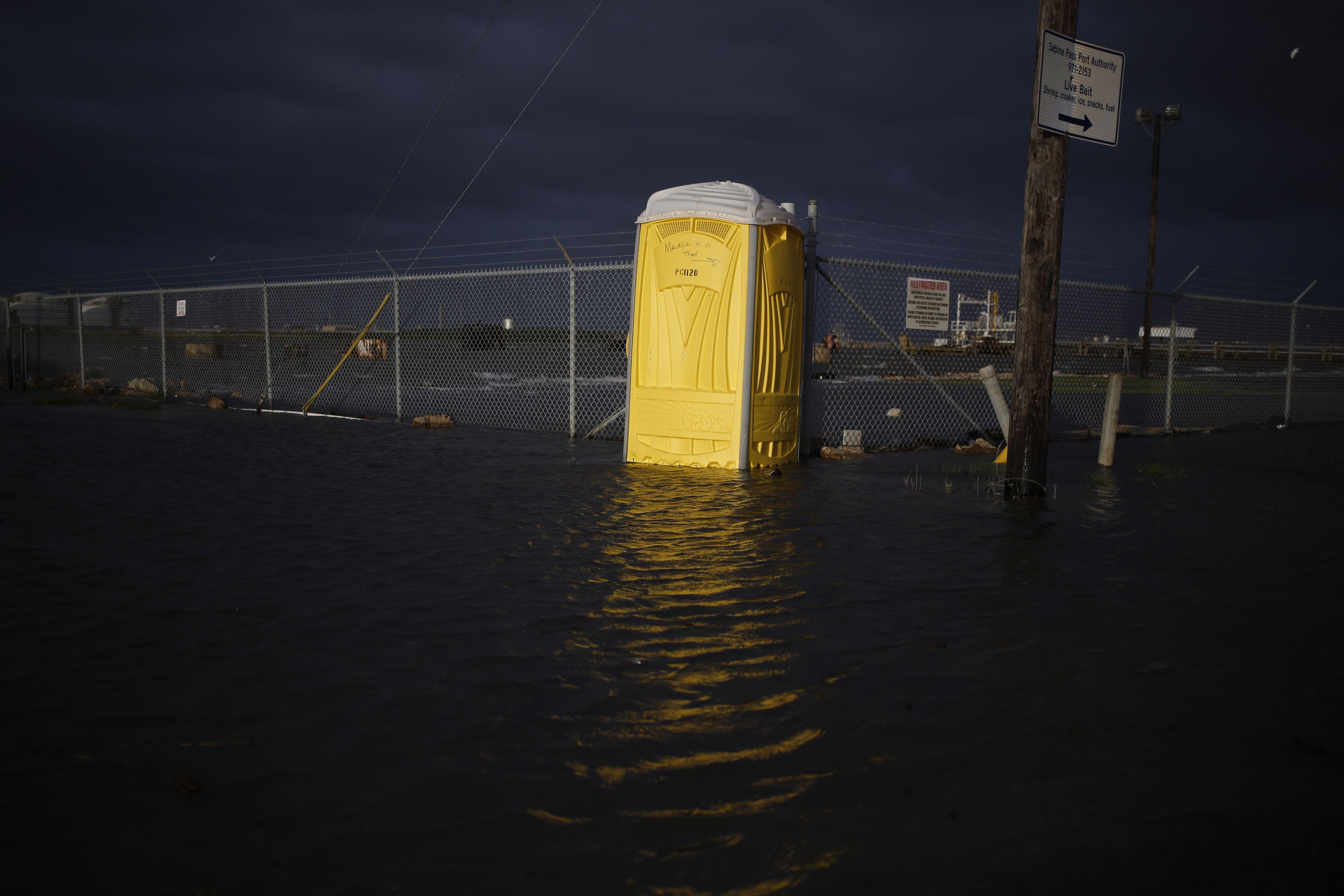 Tropical Storm Beta Floods Houston, Dumps Rain on Gulf Coast