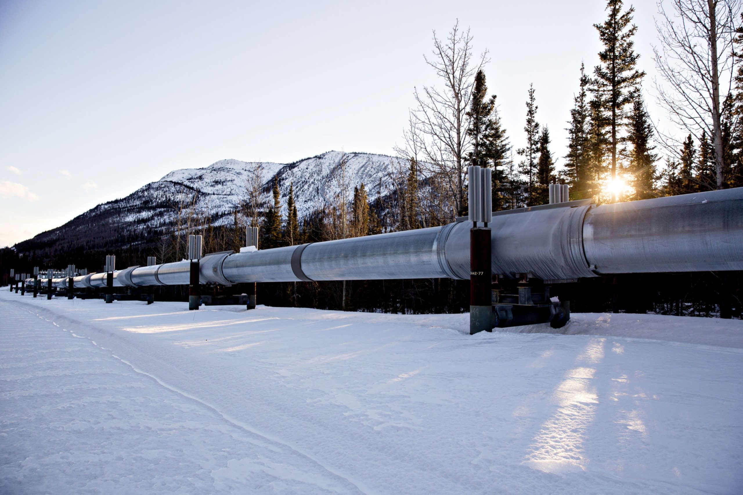 Axis Capital Rules Out Insuring Arctic Oil And Gas Projects