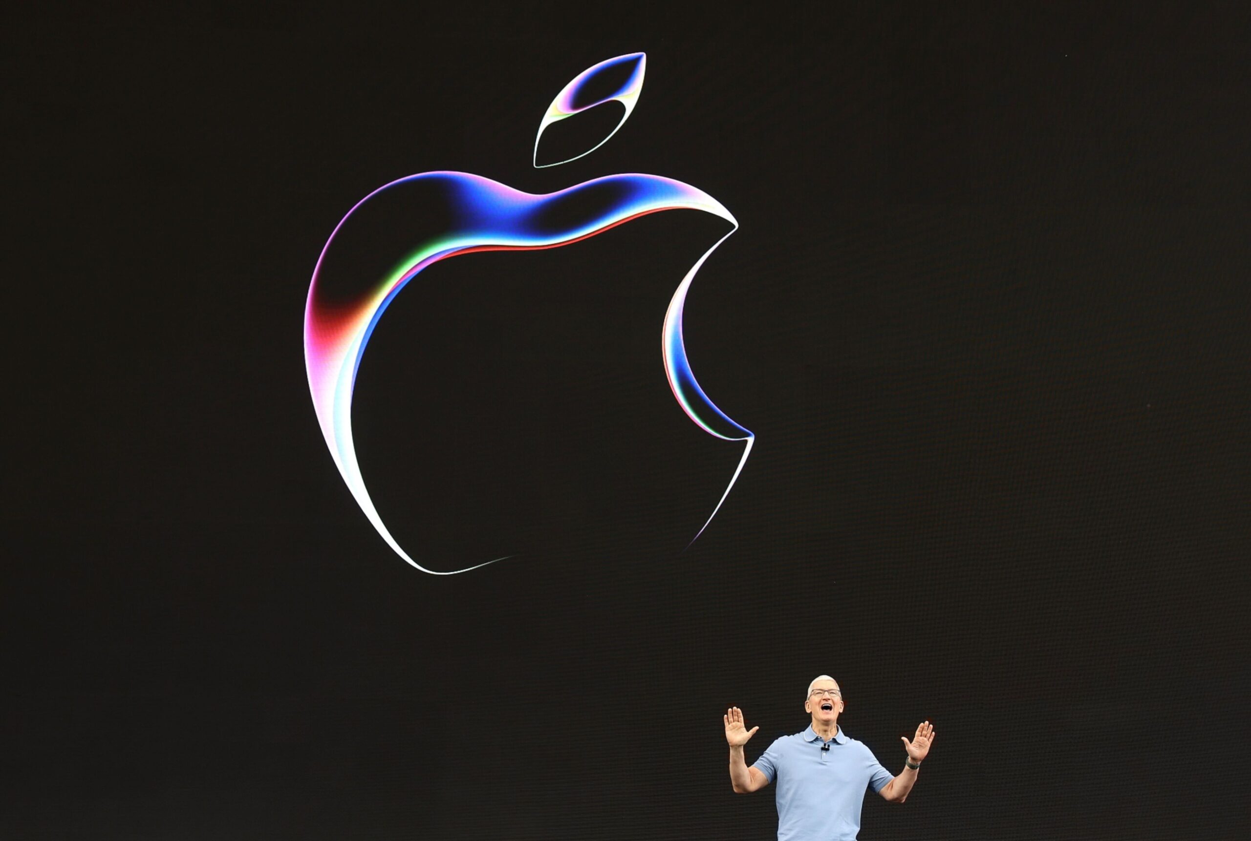 US Takes on Apple in Antitrust Lawsuit